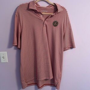 Vineyard Vibes Atlanta United Tech Polo, barely worn !